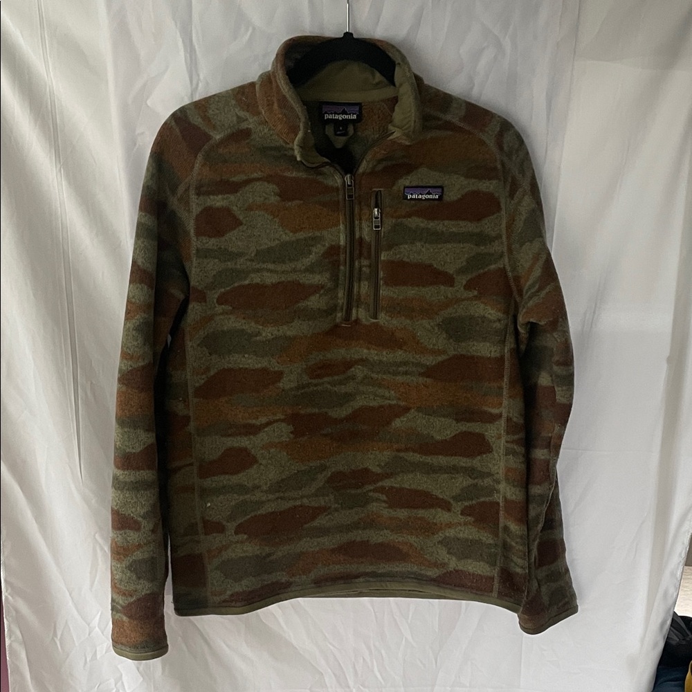 Patagonia Camo Patterned Fleece Pullover